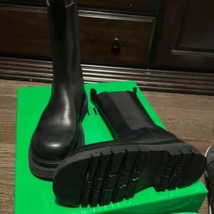 Authentic Bottega Veneta Boots….